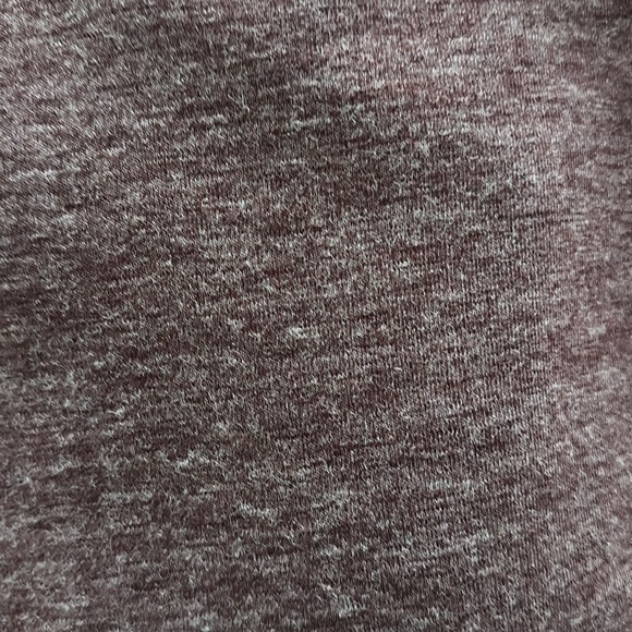 Beautiful fitted Banana Republic burgundy dress size small Excellent pre love! - Picture 4 of 4